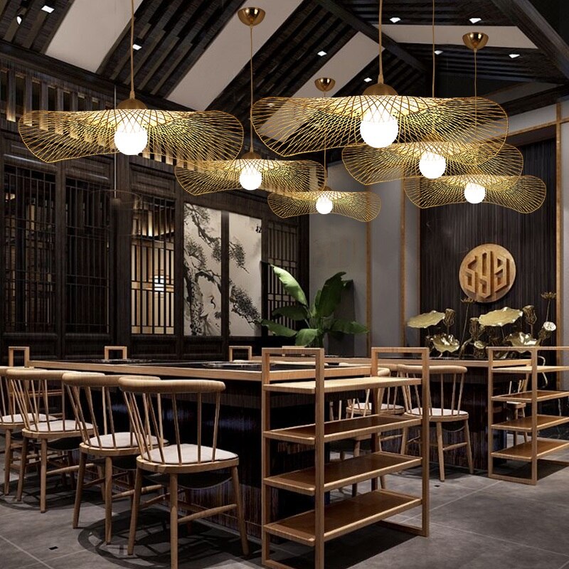 Suspension design dorée | Ovvio