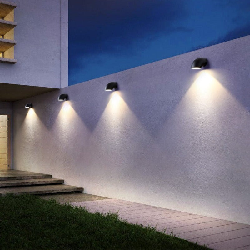 Luminaire extérieur moderne noir | Manifo